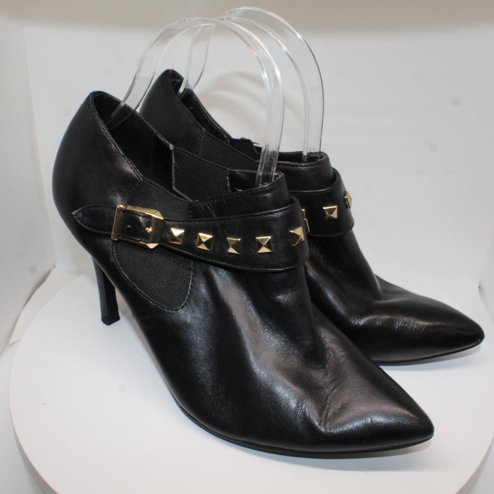 GUESS T Pyramid Studded Sz 8.5M Black Leather Ankle Booties Stilettos Heels #144 - Picture 6 of 16